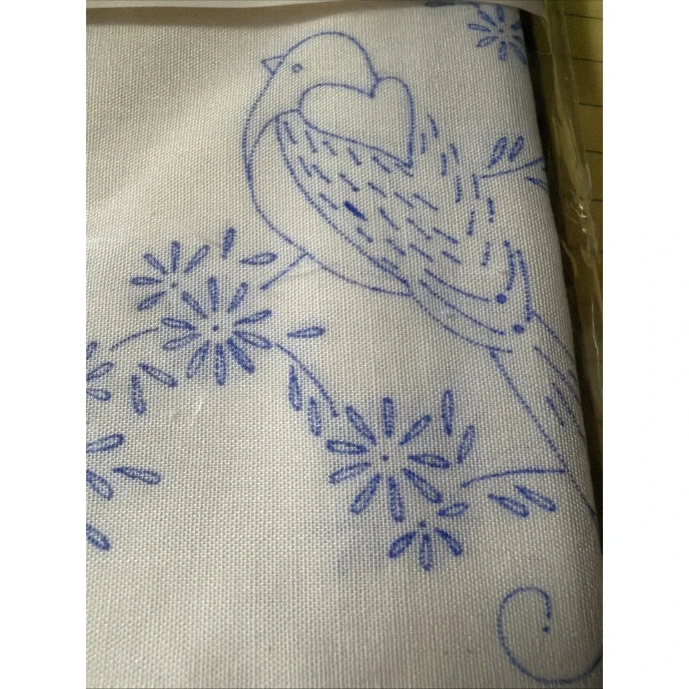 Vogart USA Bird of Paradise Stamped Embroidery Birds - Vogart Scarf Runner 8713L